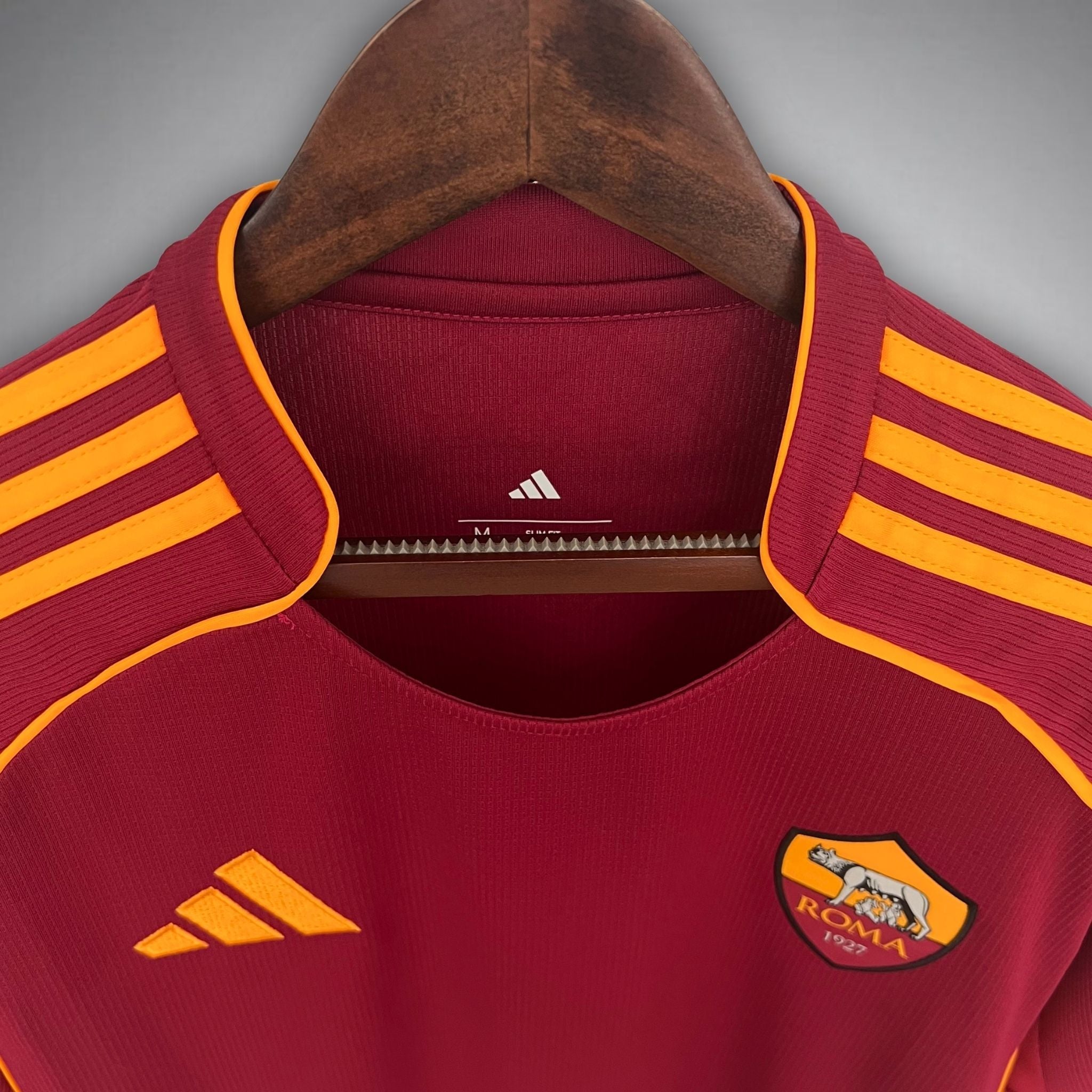 25/26 AS Roma Home Kit from FootballPrestige.shop - Premium Concept kits