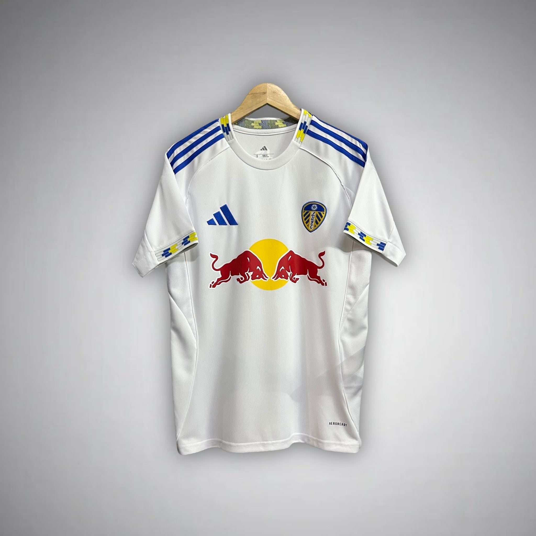 25/26 Leeds United FC Home Kit from FootballPrestige.shop - Premium Concept kits