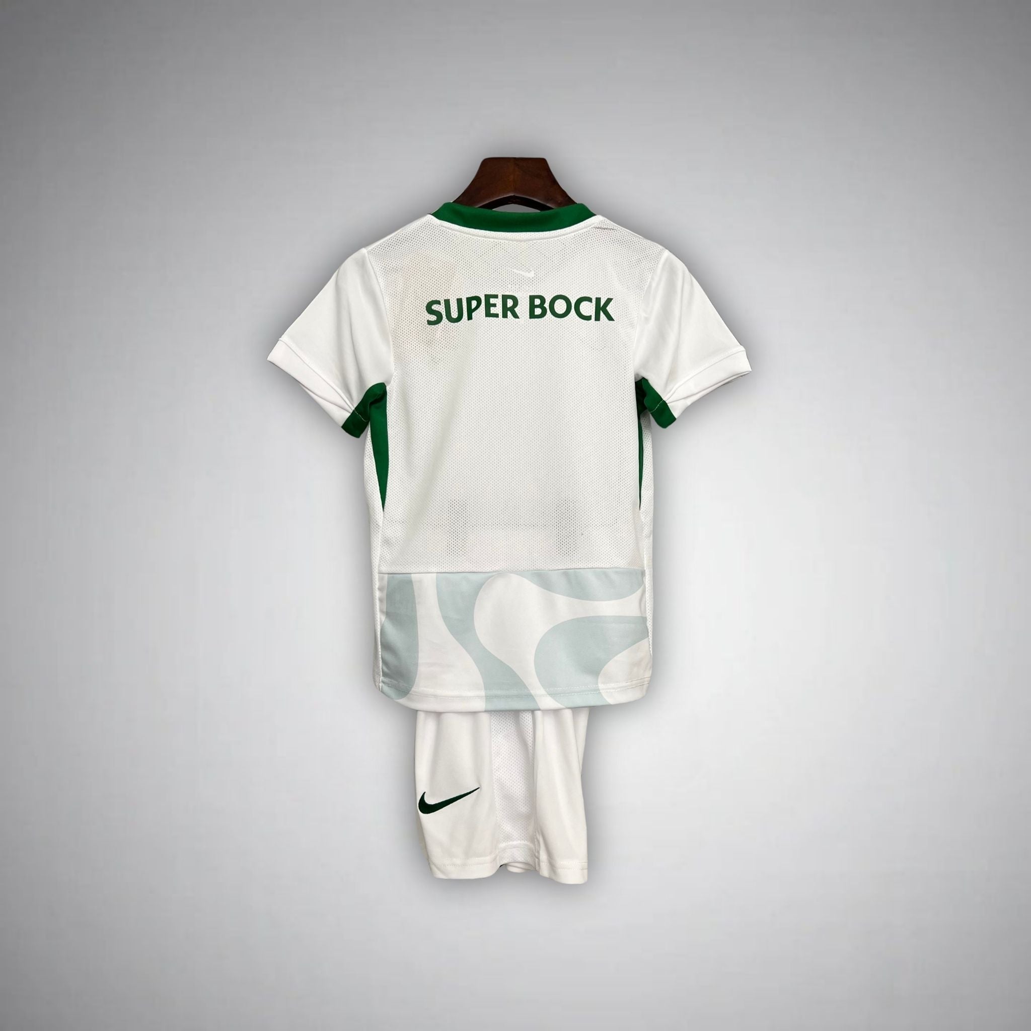 25/26 Sporting CP Fourth Kids Size Kit from FootballPrestige.shop - Premium Concept kits