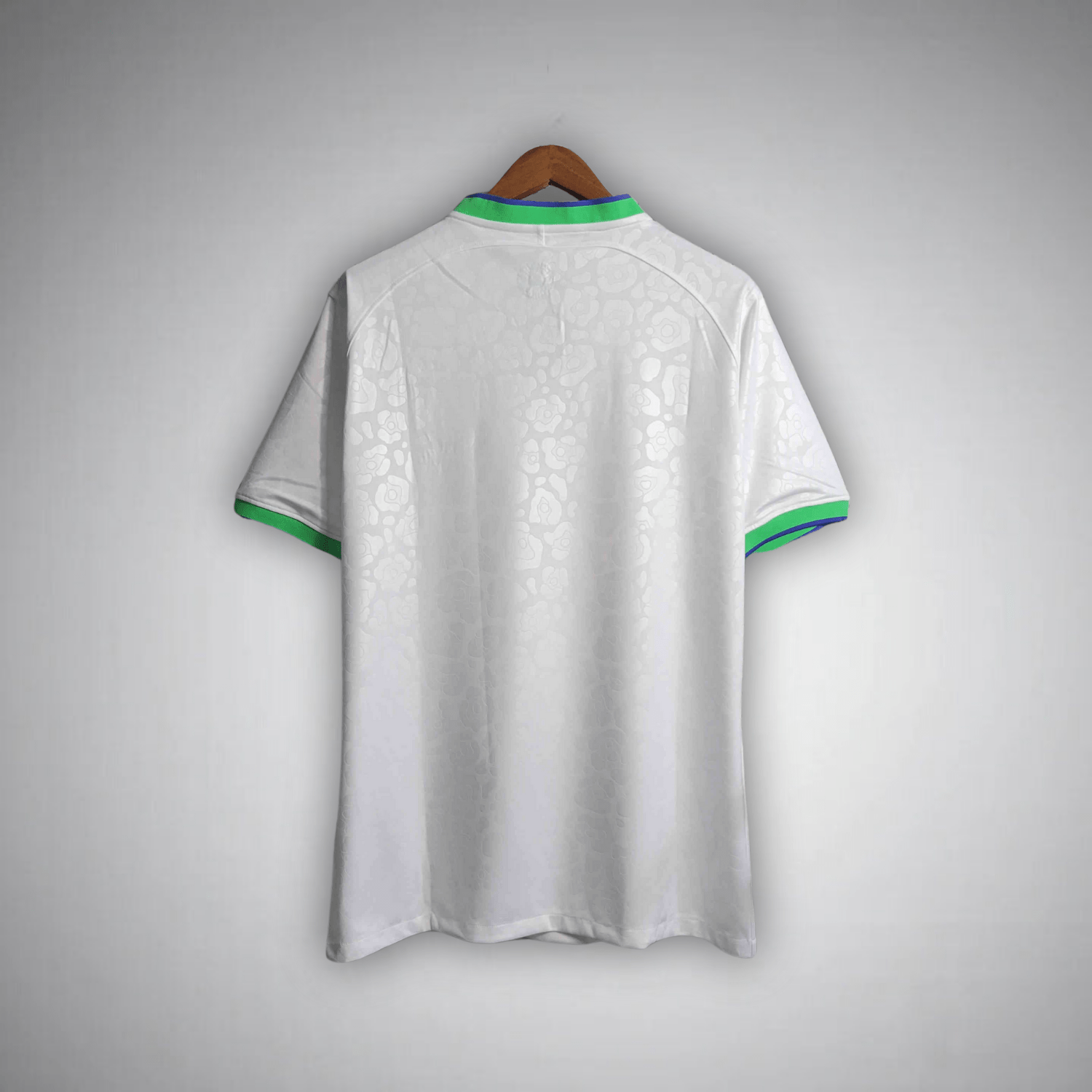 Brazil "Diamante Branco" Premium Kit from FootballPrestige.shop - Premium Concept kits