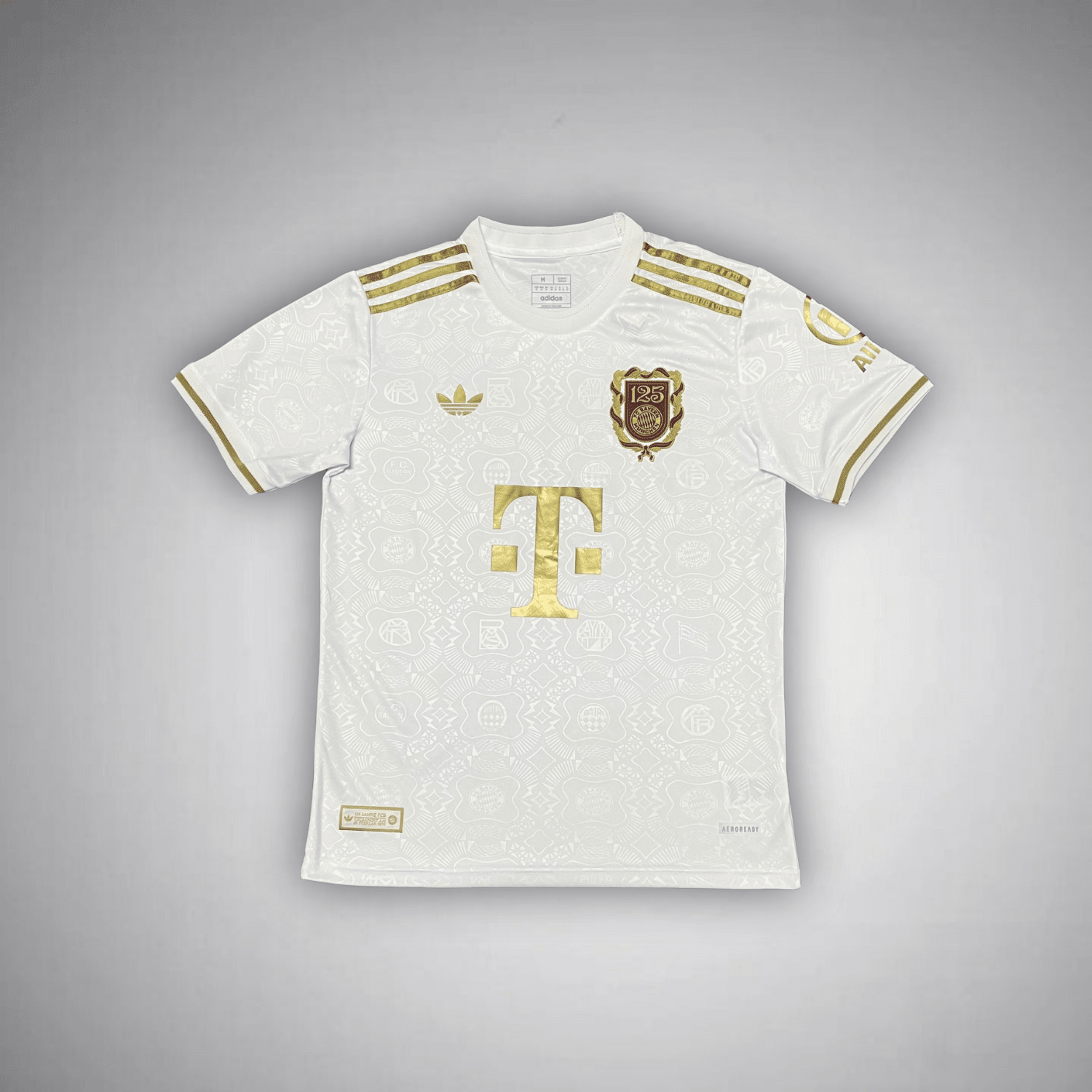 FC Bayern "Elite Chrome" Premium Kit from FootballPrestige.shop - Premium Concept kits