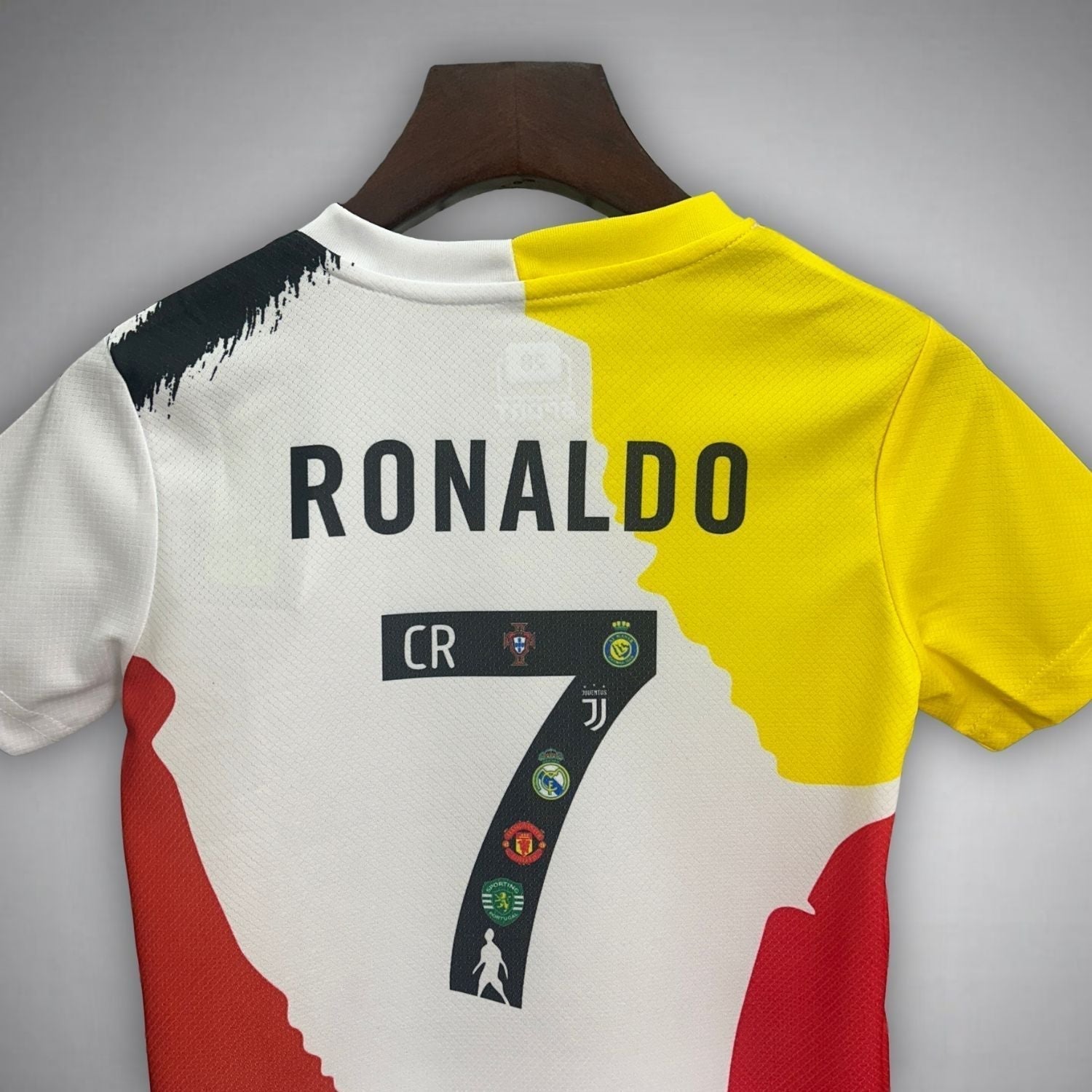Legendary "Ronaldo" Premium Kids Size Kit from FootballPrestige.shop - Premium Concept kits