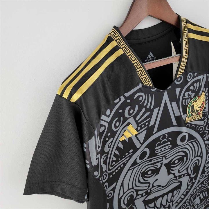 Mexico "Throwback" Premium Kit from FootballPrestige.shop - Premium Concept kits