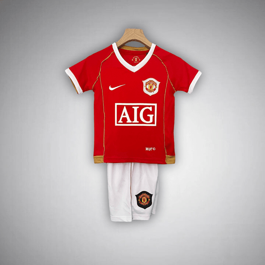 06/07 Manchester United Home Kids Size Kit - Premium Quality Jersey at FootballPrestige.com