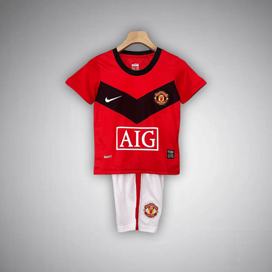 09/10 Manchester United Home Kids Size Kit - Premium Quality Jersey at FootballPrestige.com