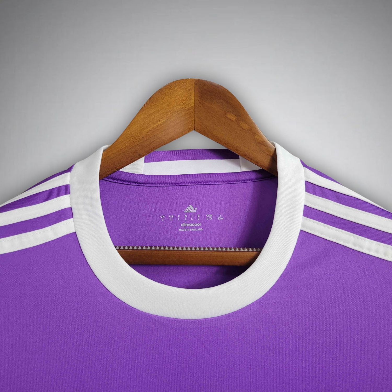 16/17 Real Madrid Away Long Sleeve Kit - Premium Quality Jersey at FootballPrestige.com