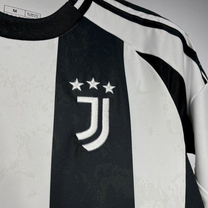 24/25 Juventus Home Kit from FootballPrestige.shop - Premium Concept kits