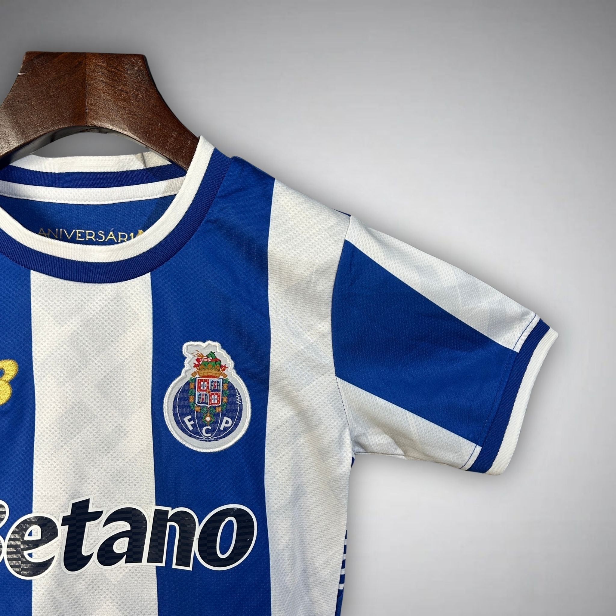 25/26 FC Porto Home Kids Size Kit from FootballPrestige.shop - Premium Concept kits
