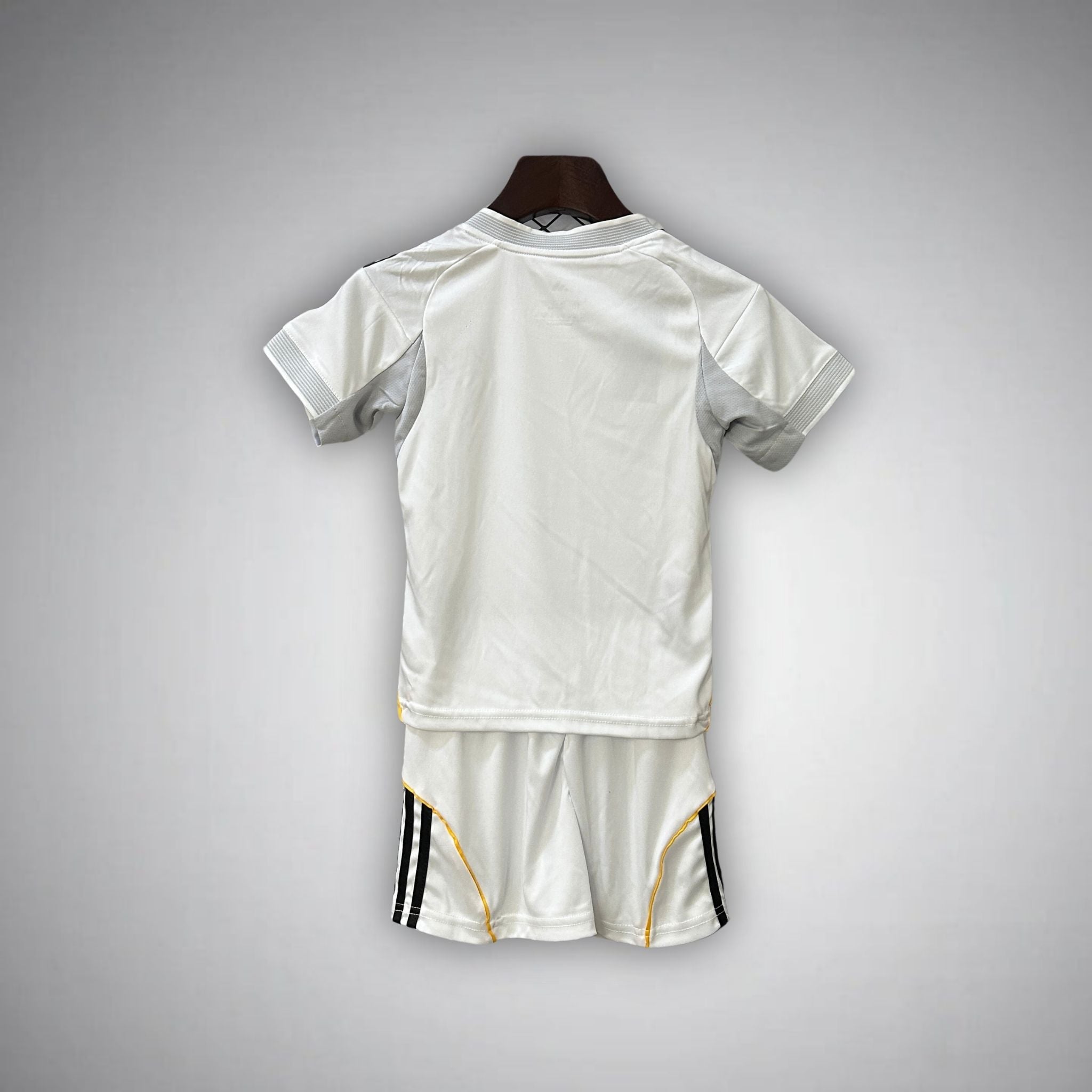 25/26 Real Madrid Home Kids Size Kit from FootballPrestige.shop - Premium Concept kits