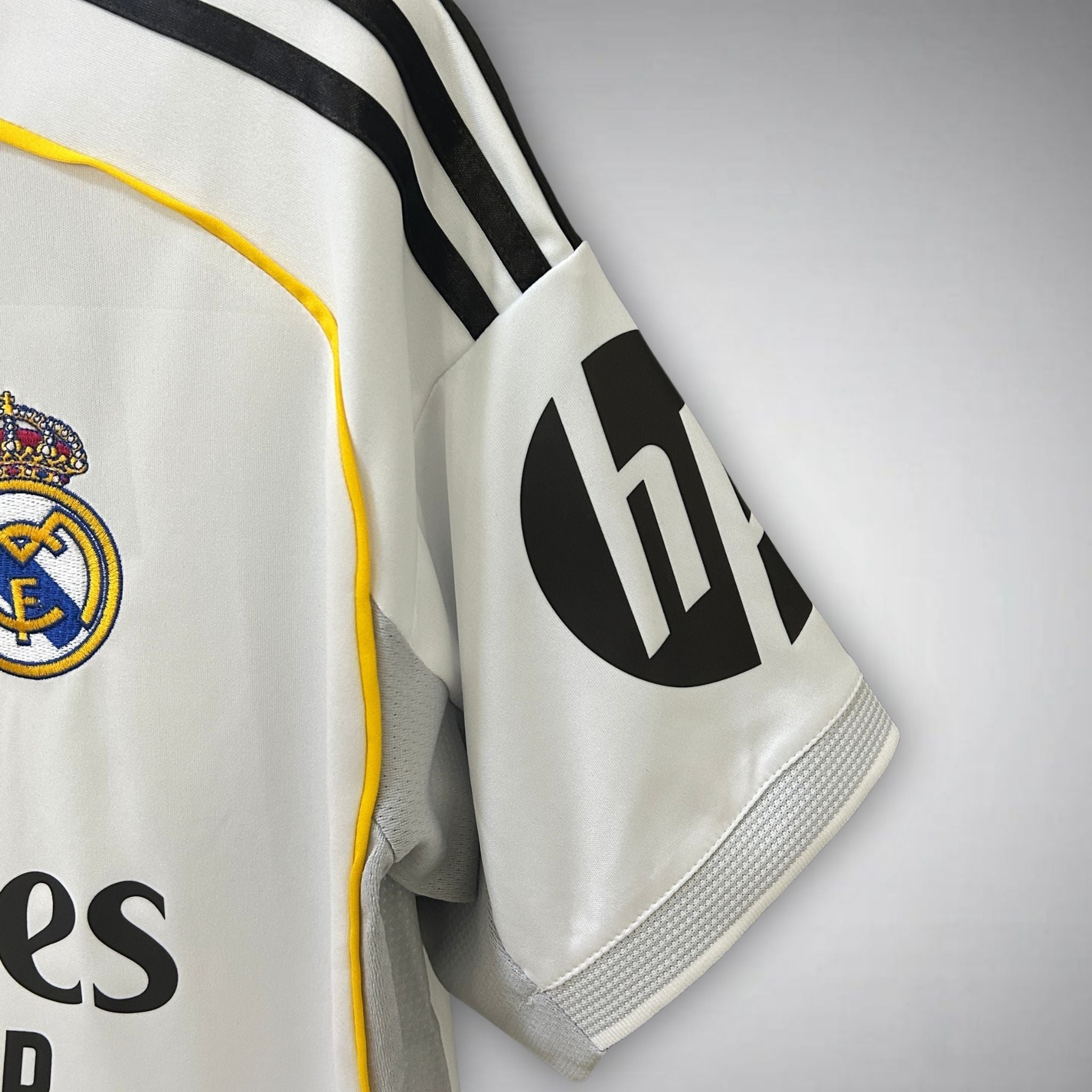 25/26 Real Madrid Home Kit from FootballPrestige.shop - Premium Concept kits