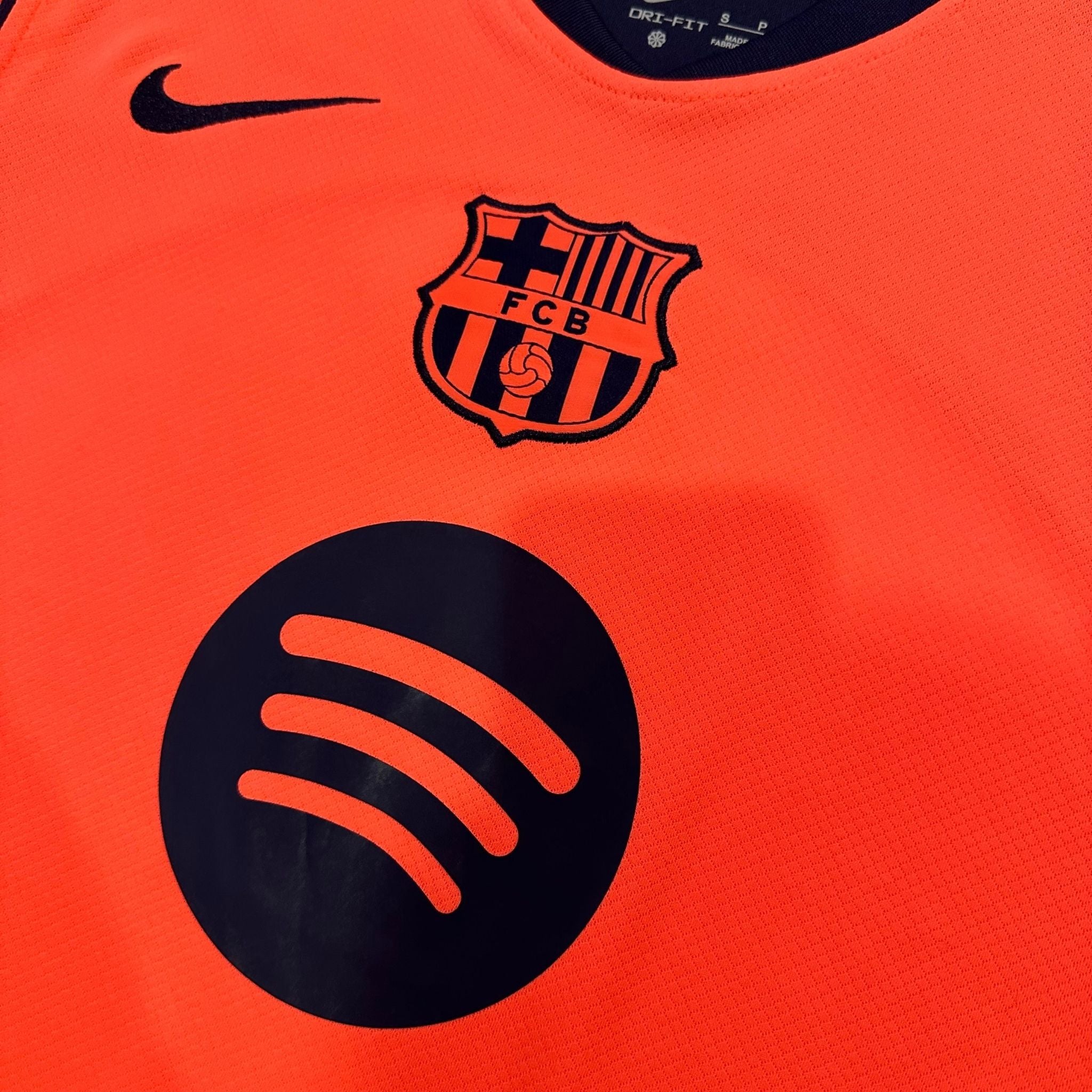 25/26 FC Barcelona Third Kit